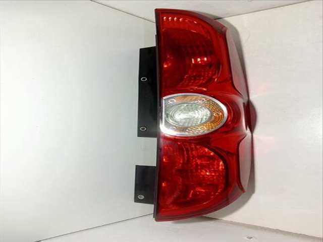 Piloto Trasero Derecho Opel Combo TOUR SELECTIVE L1H1 95CV