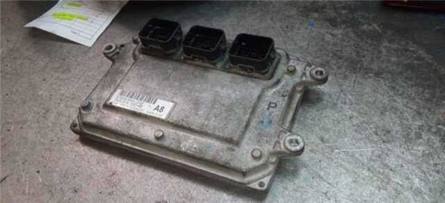Foto 2ª: Centralita Motor ECU Honda Civic 1.8 16V [R18A2]