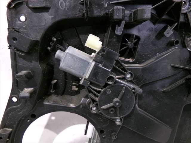 Foto 2ª: Elevalunas Eléctrico Delantero Derecho Ford Fiesta 1.4 TDCI 2008-2013 [KVJA] (2012)