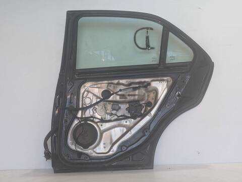 Foto 2ª: Puerta Trasera Derecha Mercedes Clase E 180 651924 (2011)