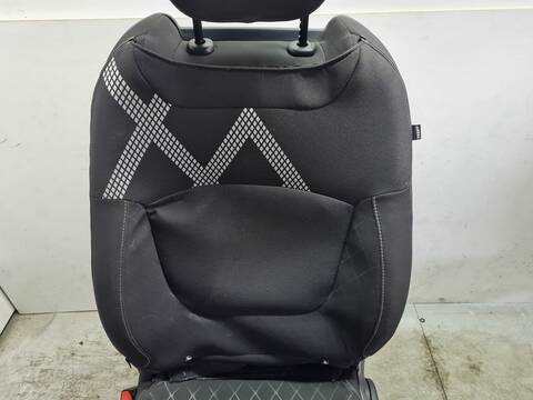 Foto 2ª: Asiento Delantero Izquierdo Renault Captur DYNAMIQUE 90CV 66KW [K9K608] (2014)