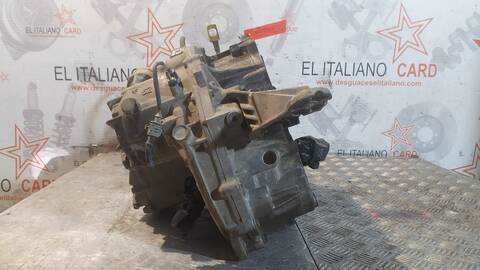 Foto 4ª: Caja Cambios Volvo 850 T-5 FAMILIAR 226CV 166KW [B5234FT] (1997)