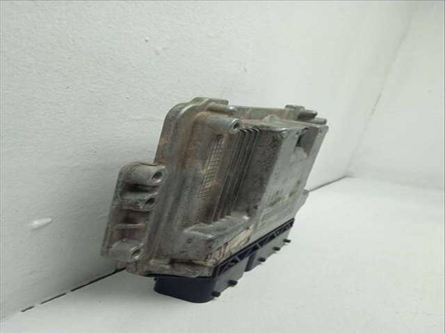Foto 2ª: Centralita Motor ECU Hyundai ix35 TECNO STAR 2WD 116CV 85KW [D4FD] (2014)
