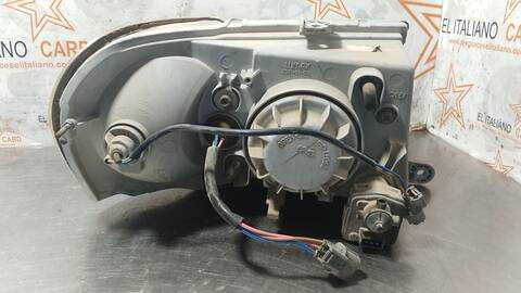 Foto 2ª: Faro Izquierdo Tata Safari 3.0D DICOR 116CV 85KW [DICOR 07] (2006)