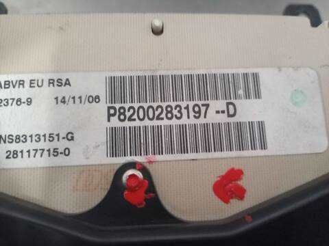 Foto 3ª: Cuadro de Instrumentos Renault Trafic 69CV 51KW