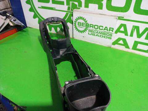 Foto 3ª: Consola Central Nissan Juke ACENTA 117CV 86KW [HR16DE] (2012)