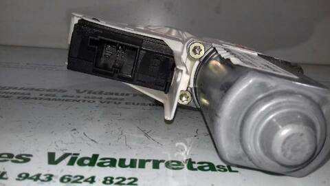 Foto 3ª: Elevalunas Eléctrico Delantero Izquierdo Audi A6 3.0 V6 24V TDI BERLINA 225CV 165KW [BMK] (2004)