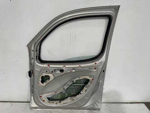 Foto 2ª: Puerta Delantera Derecha Fiat Doblo 1.9 D ACTIVE 05.2004 ) 63CV [223A6000] (2001)