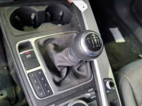 Palanca de Cambio Audi A4 BASICO AVANT 150CV 110KW