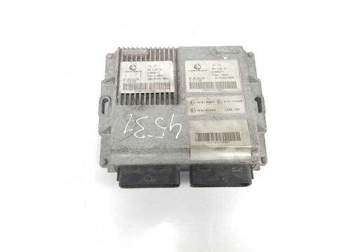 Foto 3ª: Centralita Motor ECU Dacia Sandero AMBIANCE [D4F734] (2012)