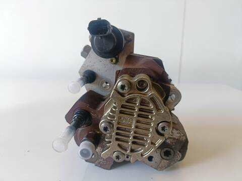 Foto 3ª: Bomba Inyeccion Renault Megane BERLINA 1.9 DCI DIESEL 120CV (2002)