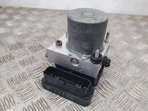 Foto 2ª: Abs Mercedes Clase C 160 CLA 200 118.687) 163CV 120KW [282914] (2019)