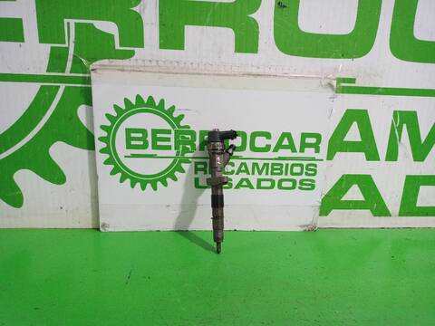 Foto 1ª: Inyectores Renault Espace 2.2 DCI TD AUT. 150CV [D/ G9T K7] (2002)