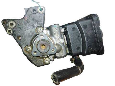 Foto 2ª: Bomba de Direccion Bmw Serie 5 518 520 D (2001)