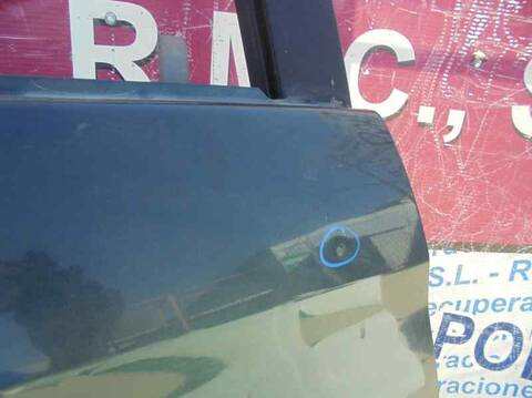Foto 3ª: Puerta Trasera Derecha Toyota Land Cruiser D4-D GX 5-PTAS.) 163CV 120KW [1KDFTV] (2001)