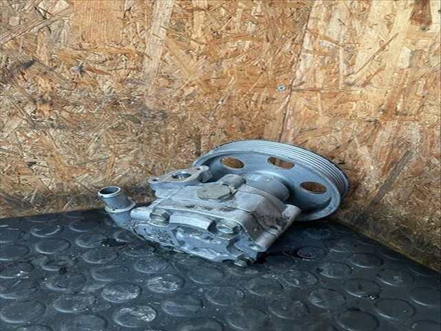 Foto 3ª: Bomba de Direccion Audi A4 BASICO 1 16V TFSI 160CV (2008)