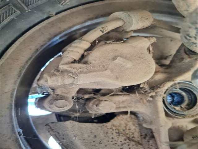 Pinza Freno Delantera Izquierdo Suzuki Santana V04V 87CV