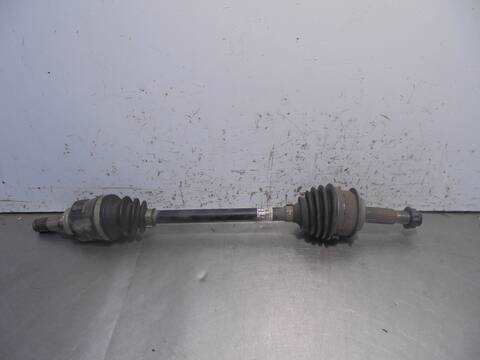 Transmision Delantera Izquierda Toyota Yaris 1.3 16V CAT 99CV 73KW