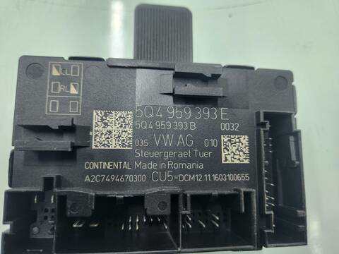 Foto 3ª: Centralita Motor ECU Seat Leon ERENCE 110CV 81KW [CYVB] (2017)