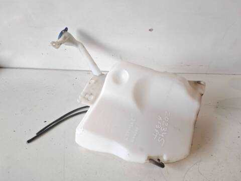 Deposito Limpiaparabrisas Nissan Qashqai ACENTA 2.0 DCI TD CAT 150CV