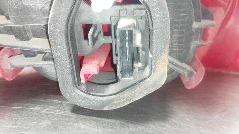 Foto 2ª: Piloto Trasero Derecho Peugeot 208 ACTIVE 92CV 68KW [9HP] (2012)