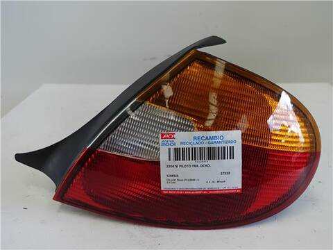 Piloto Trasero Derecho Chrysler Neon 2.0 16V 133CV 98KW