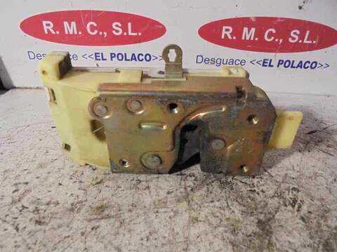 Foto 2ª: Cerradura Puerta Trasera Izquierda Ford Focus 1.6 16V CAT BERLINA 100CV 74KW [FYDA] (1999)