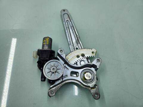Elevalunas Manual Trasero Izquierdo Suzuki SX4 GLE 120CV 88KW