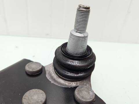 Foto 4ª: Brazo Suspension Delantero Izquierdo Renault Arkana 1.3 TCE 140 LDN0) 140CV 103KW [H5H 490] (2023)