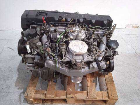 Foto 1ª: Motor Completo Mercedes Clase E 180 3.0 CAT BERLINA 180CV 132KW (1991)