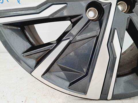 Foto 2ª: LLanta Chapa Hyundai Tucson KLASS 2WD 150CV 110KW [G4FP] (2023)