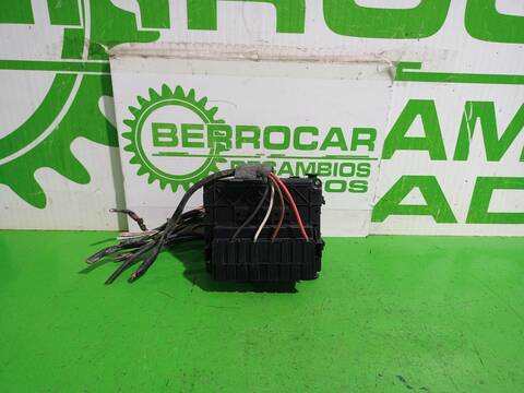 Caja Reles Fusibles Citroen Berlingo 1.9 D 600 FURG. 69CV 51KW