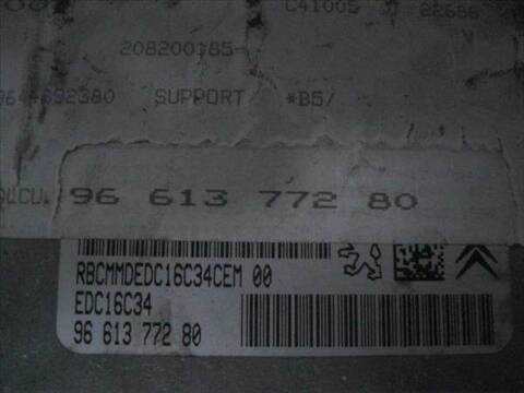 Foto 2ª: Centralita Motor ECU Citroen C4 1.6 HDI BERLINA 90CV 66KW [9HX (DV6ATED4)] (2006)