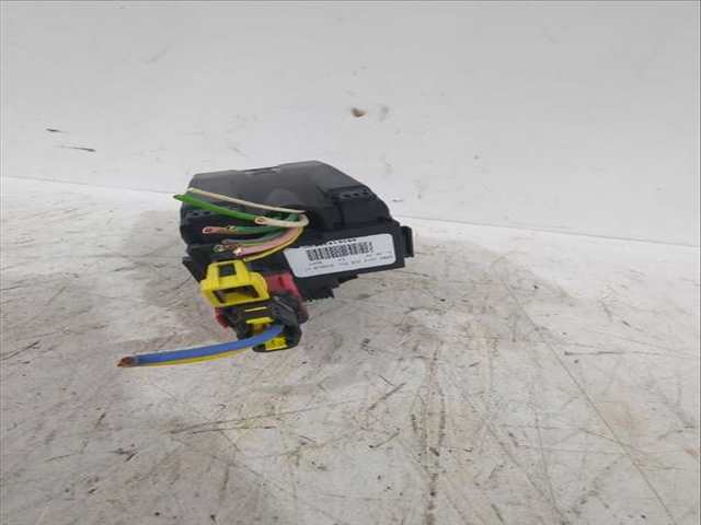 Foto 3ª: Caja Reles Fusibles Citroen Jumpy 1.5 BLUEHDI 100 102CV [YHR (DV5RUCD)] (2016)