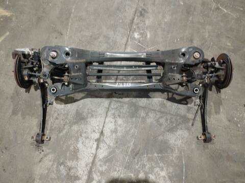 Puente Trasero Toyota Auris 2.0 D-4D ADE186_) 124CV 91KW