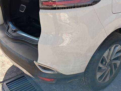 Foto 2ª: Paragolpes Trasero Renault Espace 1.6 DCI 130 130CV 96KW [R9M409] (2017)