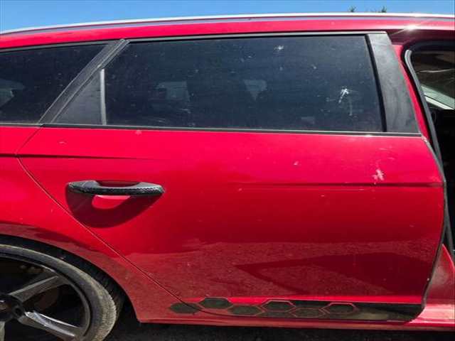 Puerta Trasera Derecha Seat Leon STYLE 150CV 110KW