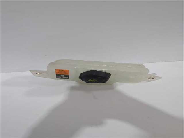 Foto 2ª: Deposito Limpiaparabrisas Nissan Qashqai 1.5 DCI 116CV [K9K 872] (2013)