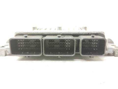 Foto 3ª: Centralita Motor ECU Ford Focus AMBIENTE D) BERLINA 115CV 85KW [KKDA] (2009)