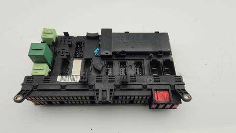 Caja Reles Fusibles Bmw X5 3.0D 184CV 135KW