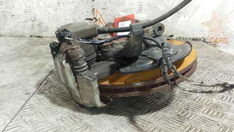 Foto 3ª: Mangueta Delantera Derecha Mercedes Clase C 160 200 CDI 203.004) BERLINA 122CV 90KW [OM646962] (2004)