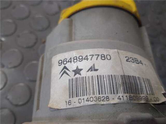 Foto 3ª: Faro Antiniebla Delantero Izquierdo Citroen C2 1.4 [KFV (TU3JP)]