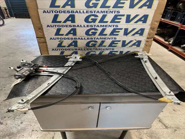 Elevalunas Eléctrico Delantero Derecho Citroen Xsara 1.600 HDI110CV/80KW PICASSO