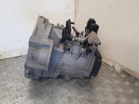 Foto 2ª: Caja Cambios Volkswagen Polo 1.6 TDI 75CV 55KW [CAYA] (2010)