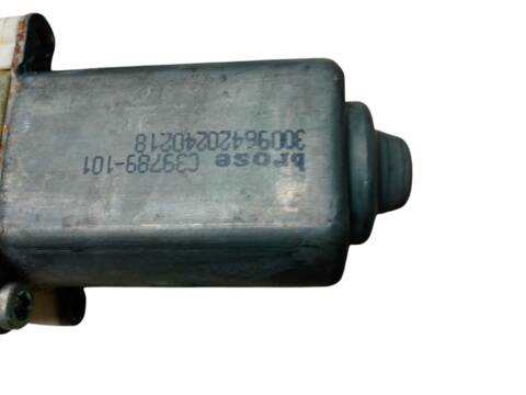 Foto 3ª: Elevalunas Eléctrico Delantero Derecho Jaguar F Pace 3.0 SDV6 AWD X761) (2015)