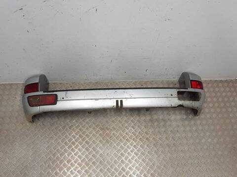 Foto 1ª: Paragolpes Trasero Toyota Land Cruiser 3.0 D4-D VX (2004)
