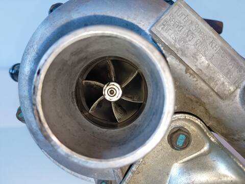 Foto 2ª: Turbocompresor Kia Carnival 2.9 CDRI EX 144CV