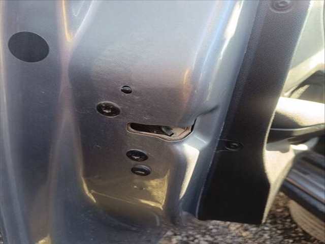 Cerradura Puerta Delantera Izquierda Peugeot 2008 SIGNATURE 82CV 60KW