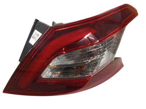 Foto 3ª: Piloto Trasero Derecho Peugeot 308 1.2 THP 130 AUT. 131CV (2013)