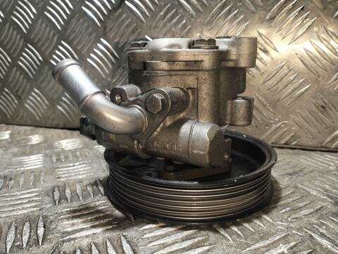 Foto 2ª: Bomba de Direccion Volkswagen Touareg BKS (2007)